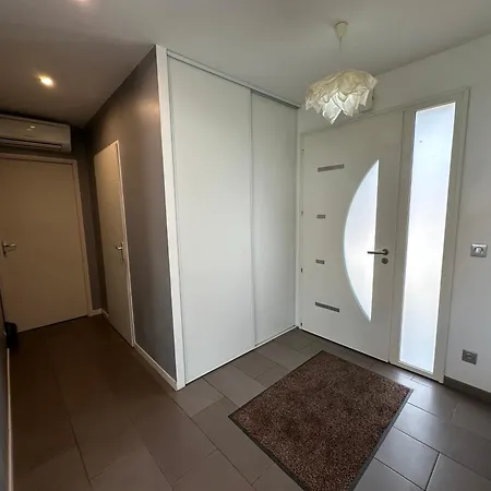 Semesterbostad La Roseliere - Maison 3 Avec Jardin - Climatisation & Parking - A 5 Minutes De Chatelaillon-plage *