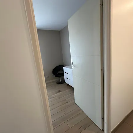 Semesterbostad La Roseliere - Maison 3 Avec Jardin - Climatisation & Parking - A 5 Minutes De Chatelaillon-plage Yves