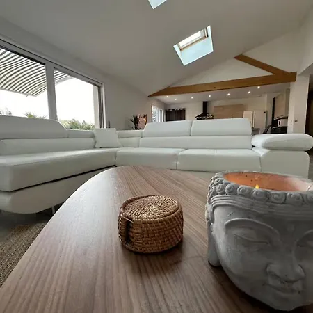 Feriehus La Roseliere - Maison 3 Avec Jardin - Climatisation & Parking - A 5 Minutes De Chatelaillon-plage *